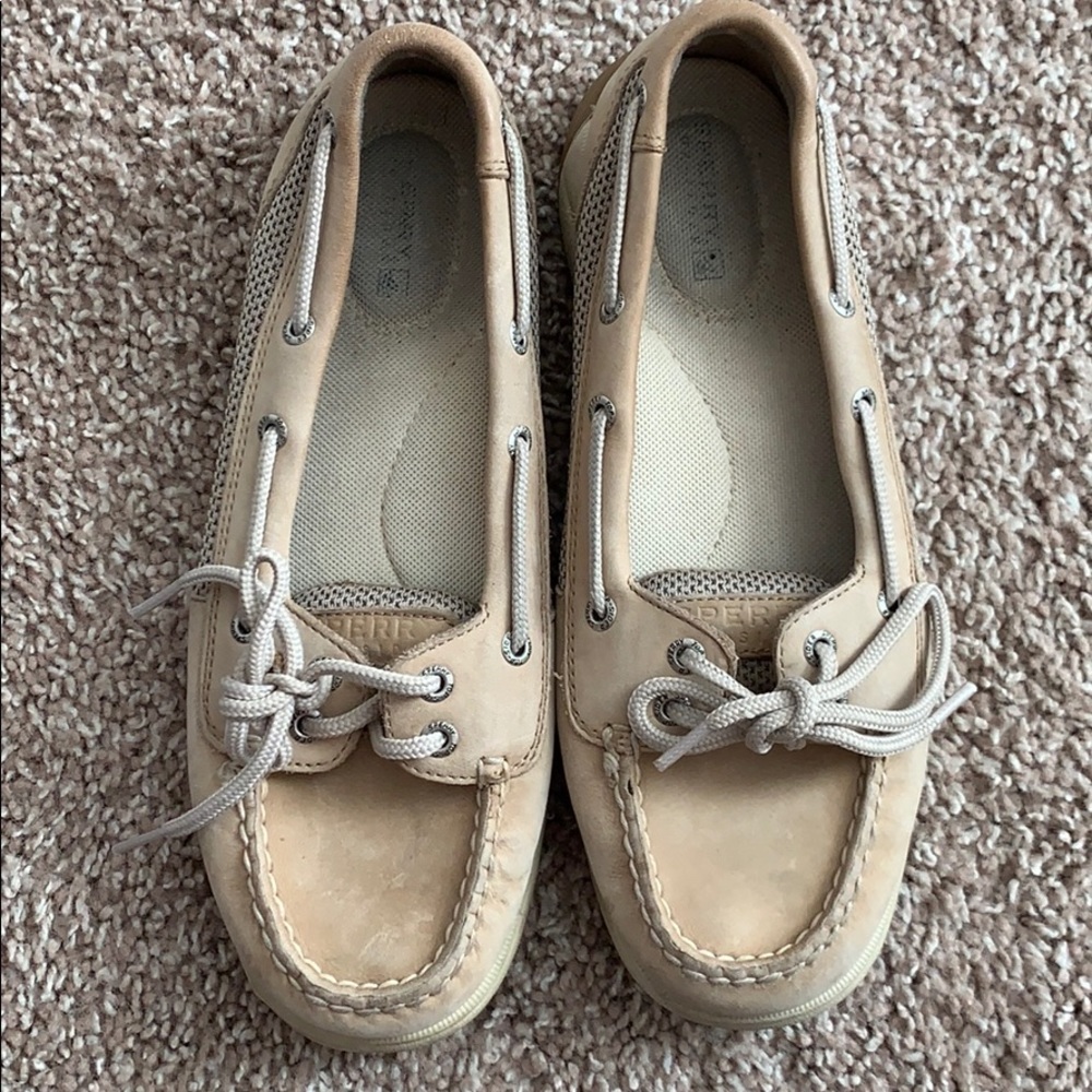 Sperry boat shoes